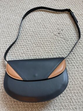 Valentina Fiore Made in Italy Genuine Leather Saddle Bag Black Tan